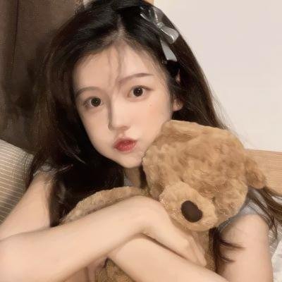 美国恐怖故事集第二季 封面